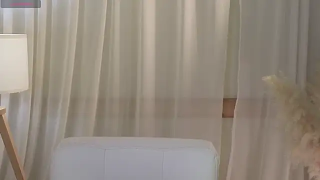 slow flower online show from February 4, 2026, 12:22 pm