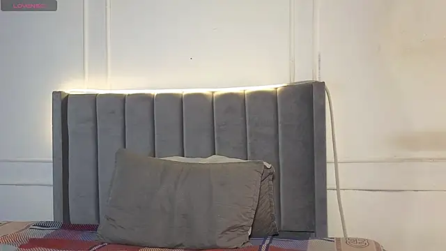 luxuryheaven 8 online show from November 29, 2025, 10:02 pm