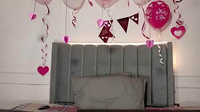 luxuryheaven 8 online show from February 15, 2026, 9:22 pm