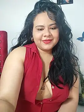 Tania cruz  online show from December 5, 2025, 8:05 pm