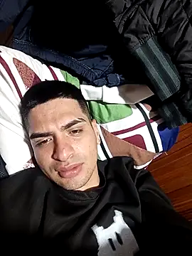 Snapshot of daniandr119 chatting on October 4, 2025, 2:53 am daniandr119 online show from October 4, 2025, 2:53 am