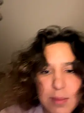 Snapshot of Luisaa_rosee chatting on October 3, 2025, 12:07 am Luisaa rosee online show from October 3, 2025, 12:07 am