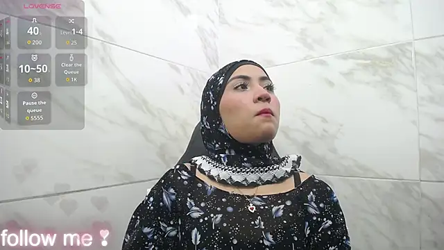 Neesha   online show from December 4, 2025, 12:14 pm