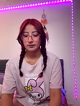 saramooon online show from November 20, 2025, 1:11 pm