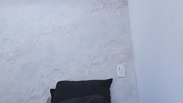 ashly mr online show from November 1, 2025, 11:56 am