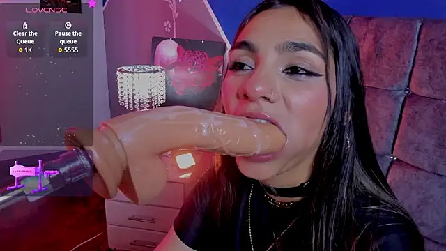 susi hot13 online show from February 21, 2026, 8:54 pm