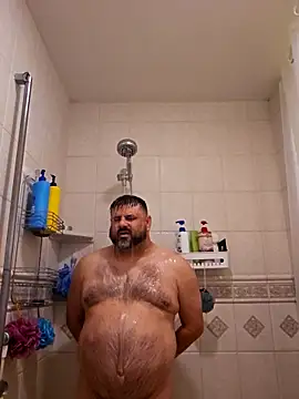 Roddog18 online show from March 1, 2026, 1:24 pm