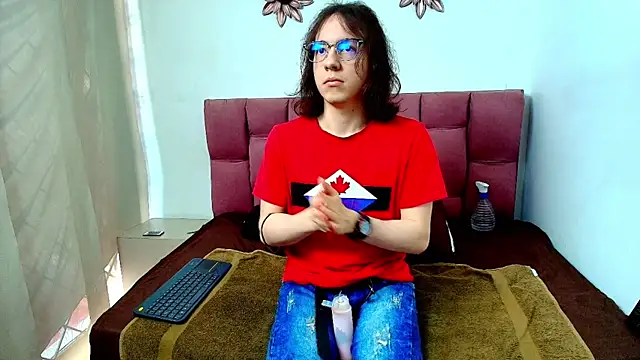 SnowyX  online show from October 11, 2025, 12:47 pm