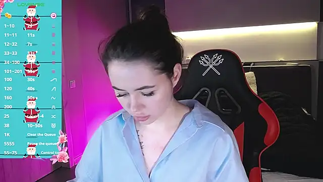 AlmaryKim online show from January 8, 2025, 8:39 pm