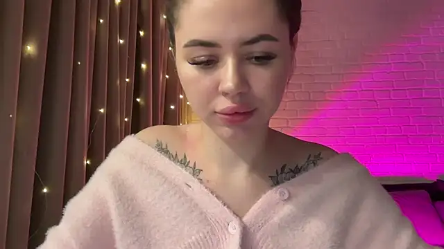 AlmaryKim online show from January 27, 2025, 10:16 pm