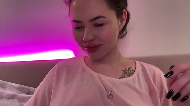 AlmaryKim online show from September 27, 2025, 8:25 pm