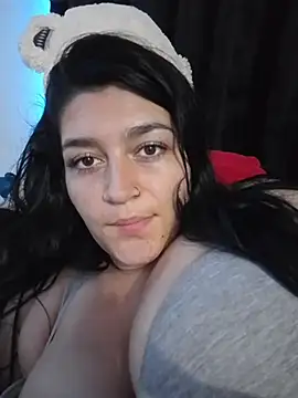 alejitasweet online show from October 27, 2025, 1:42 am