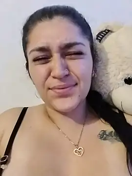 alejitasweet online show from November 5, 2025, 3:17 am