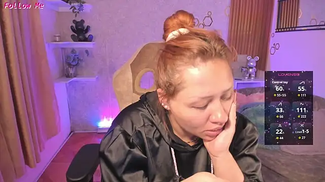 Snapshot of EvelynVega0 chatting on April 24, 2026, 4:48 am EvelynVega0 online show from April 24, 2026, 4:48 am