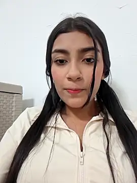 Sweed-virgin-pussy online show from May 18, 2026, 1:45 am