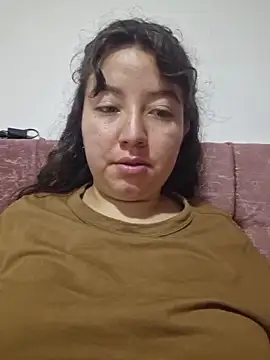 Snapshot of annyaparis chatting on March 13, 2026, 1:12 am annyaparis online show from March 13, 2026, 1:12 am