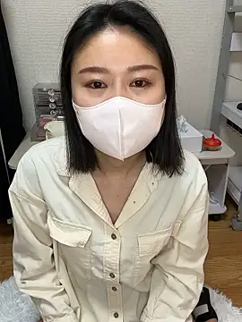 mia2 jp online show from April 18, 2026, 10:21 pm