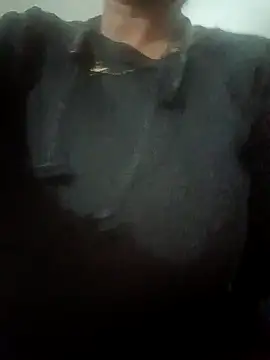 LOVE-VIKA online show from February 4, 2026, 8:25 pm