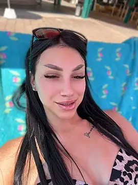 ilariea girl online show from June 19, 2026, 12:20 pm