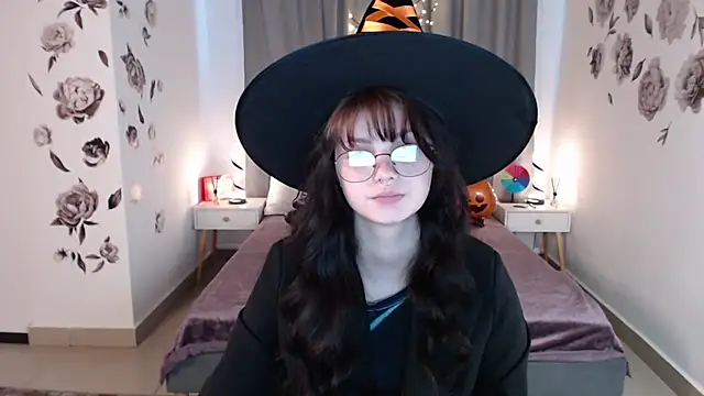 MileyRood online show from October 29, 2025, 11:39 pm