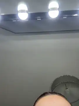 Snapshot of Victoria6989 chatting on December 5, 2025, 2:36 pm Victoria6989 online show from December 5, 2025, 2:36 pm