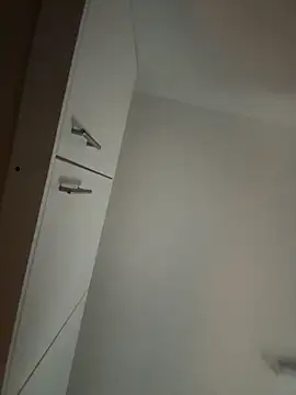 Snapshot of Victoria6989 chatting on December 18, 2025, 10:54 am Victoria6989 online show from December 18, 2025, 10:54 am