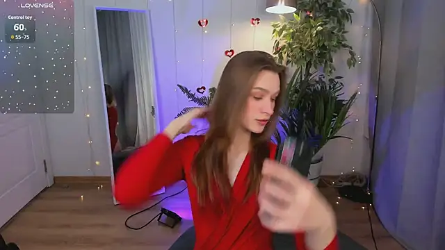 PollyMayer online show from February 10, 2026, 8:57 pm