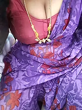 Snapshot of Tamil_Ammani chatting on October 25, 2025, 4:31 am Tamil Ammani online show from October 25, 2025, 4:31 am