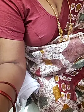 Snapshot of Tamil_Ammani chatting on October 30, 2025, 8:49 am Tamil Ammani online show from October 30, 2025, 8:49 am