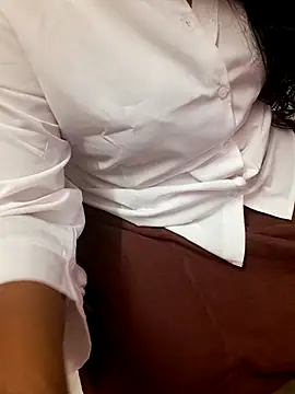 Snapshot of Tamil_Ammani chatting on November 29, 2025, 9:12 am Tamil Ammani online show from November 29, 2025, 9:12 am