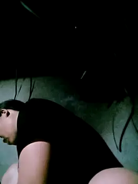 Snapshot of bae-bae chatting on October 5, 2025, 11:13 pm bae-bae online show from October 5, 2025, 11:13 pm