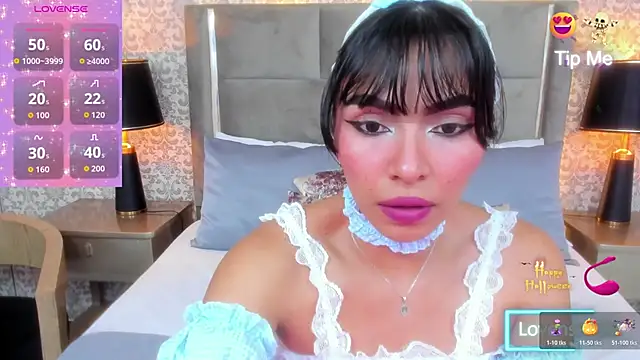 KoralBlum online show from October 31, 2025, 1:06 am