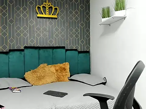 casike1 online show from November 14, 2025, 11:46 pm