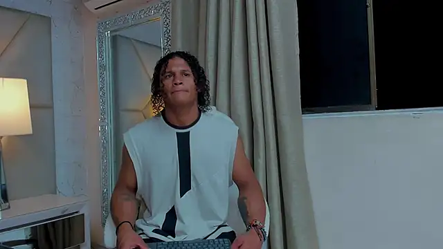 casike1 online show from November 15, 2025, 11:10 pm