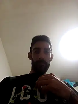 Snapshot of Cristian863 chatting on October 1, 2025, 8:09 am Cristian863 online show from October 1, 2025, 8:09 am