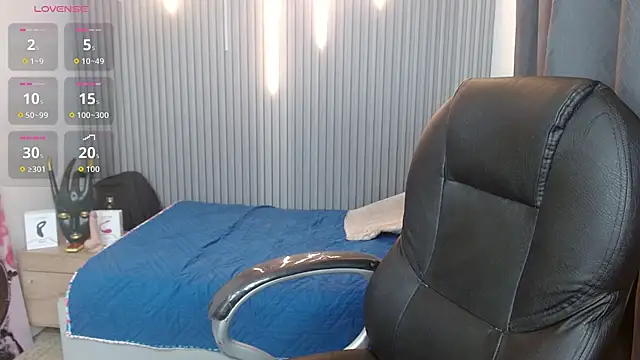 Snapshot of StiwenTwink chatting on June 11, 2026, 1:09 pm StiwenTwink online show from June 11, 2026, 1:09 pm