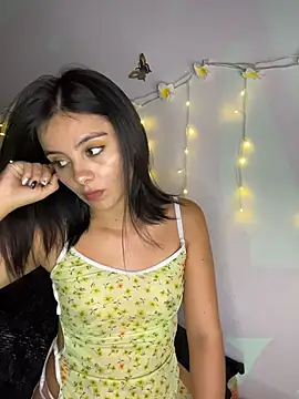 SaraMistick online show from March 30, 2026, 11:00 am