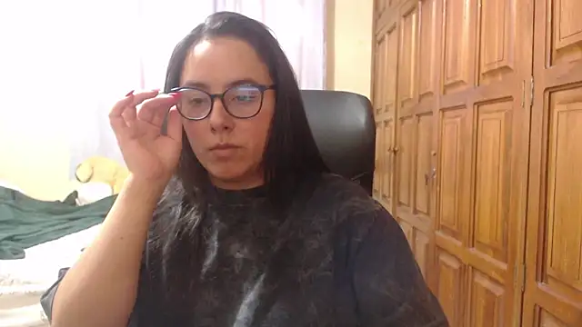 Venus cat  online show from February 9, 2026, 9:30 pm