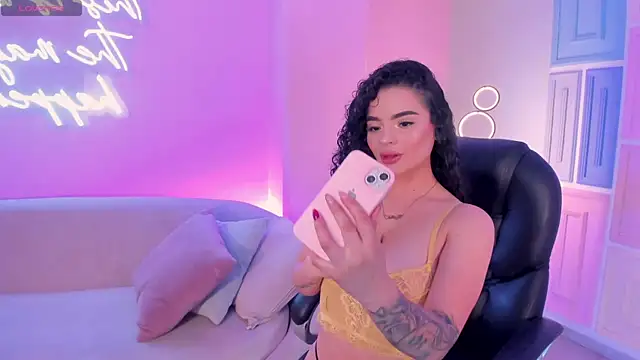 KylieJenkins online show from February 5, 2026, 10:53 am