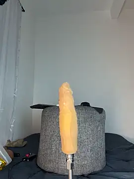 MerliaSsomer online show from March 20, 2026, 1:05 pm