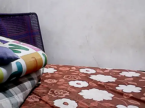 HornyPussie69 online show from February 13, 2026, 12:17 am