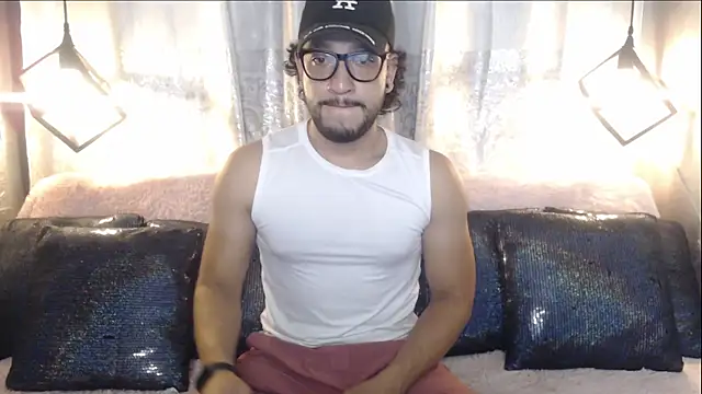 Ethan w12 online show from October 22, 2025, 12:00 am