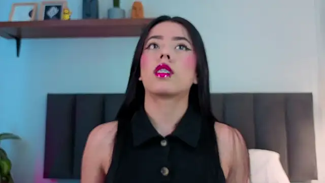 Megan Ritz online show from November 10, 2025, 7:13 pm