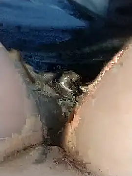 Snapshot of ShopeUN7 chatting on April 14, 2026, 8:37 pm ShopeUN7 online show from April 14, 2026, 8:37 pm