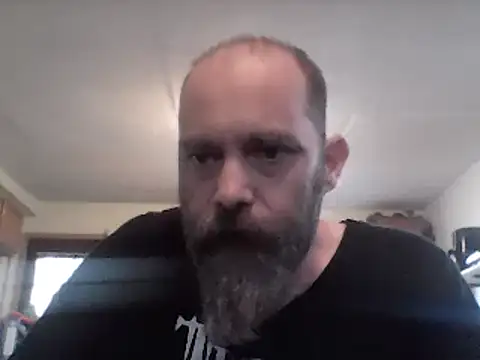 Snapshot of crazyheratic8 chatting on February 5, 2026, 10:14 pm crazyheratic8 online show from February 5, 2026, 10:14 pm