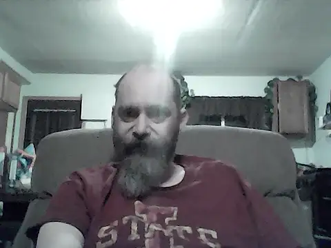 Snapshot of crazyheratic8 chatting on February 14, 2026, 1:57 am crazyheratic8 online show from February 14, 2026, 1:57 am