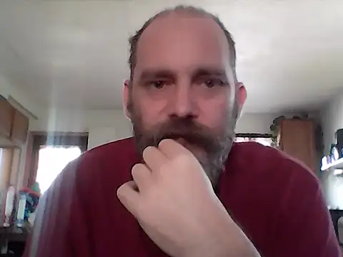 Snapshot of crazyheratic8 chatting on February 14, 2026, 7:21 pm crazyheratic8 online show from February 14, 2026, 7:21 pm