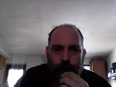 Snapshot of crazyheratic8 chatting on February 23, 2026, 9:34 pm crazyheratic8 online show from February 23, 2026, 9:34 pm