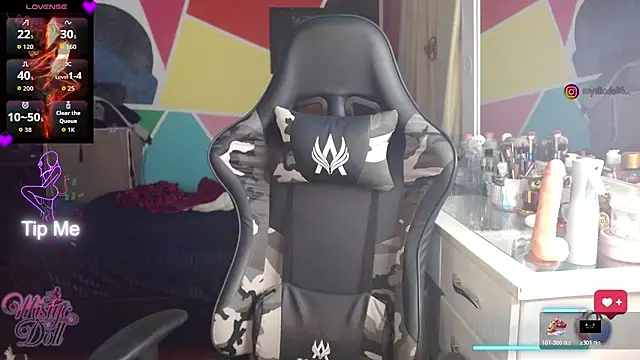 Mysticdoll69  online show from December 16, 2025, 4:34 pm