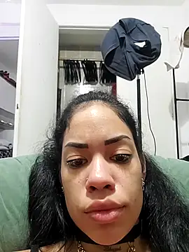 Snapshot of thaliacangri chatting on October 1, 2025, 7:36 am thaliacangri online show from October 1, 2025, 7:36 am